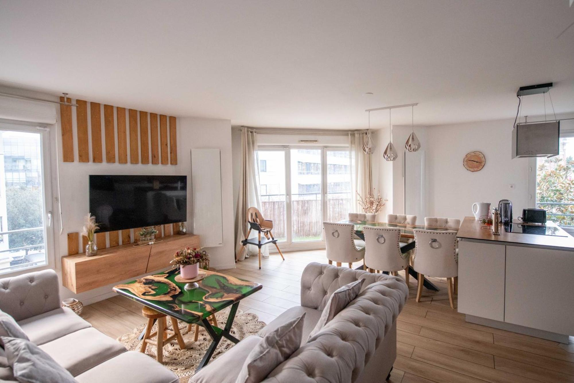 Apartament Elise De Roche Equipe Balcon Parking Rer B Le Bourget Zewnętrze zdjęcie